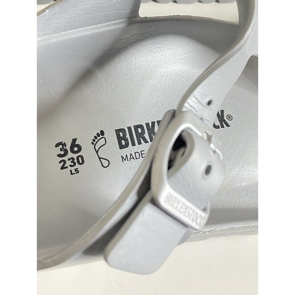 NWOT Birkenstock Gizeh Essentials EVA Sandals Size 36 Women’s 5 Metallic Silver - Picture 3 of 8